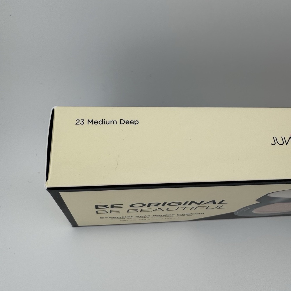 Jung Saem Mool Essential Skin Nuder Cushion set SPF 50 +1 Refill #23 Medium Deep - Picture 5 of 7